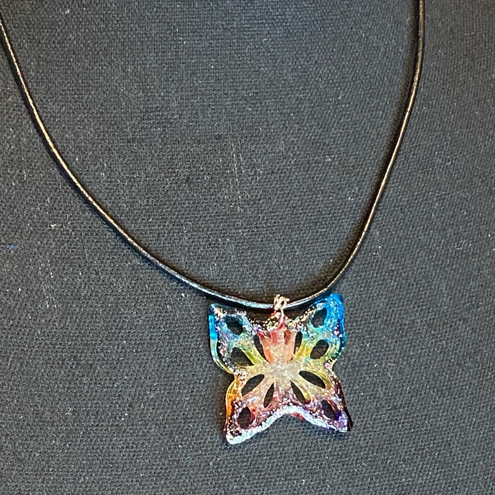 Unique Shining Butterfly Pendant Necklace